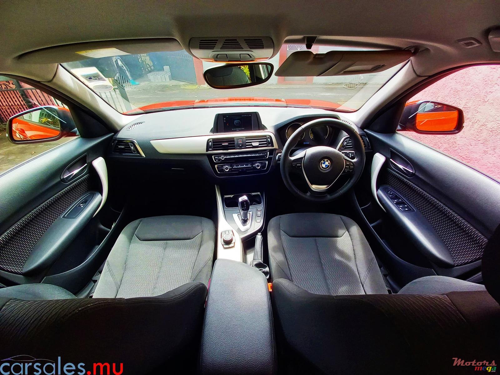 2018' BMW 118 i photo #6