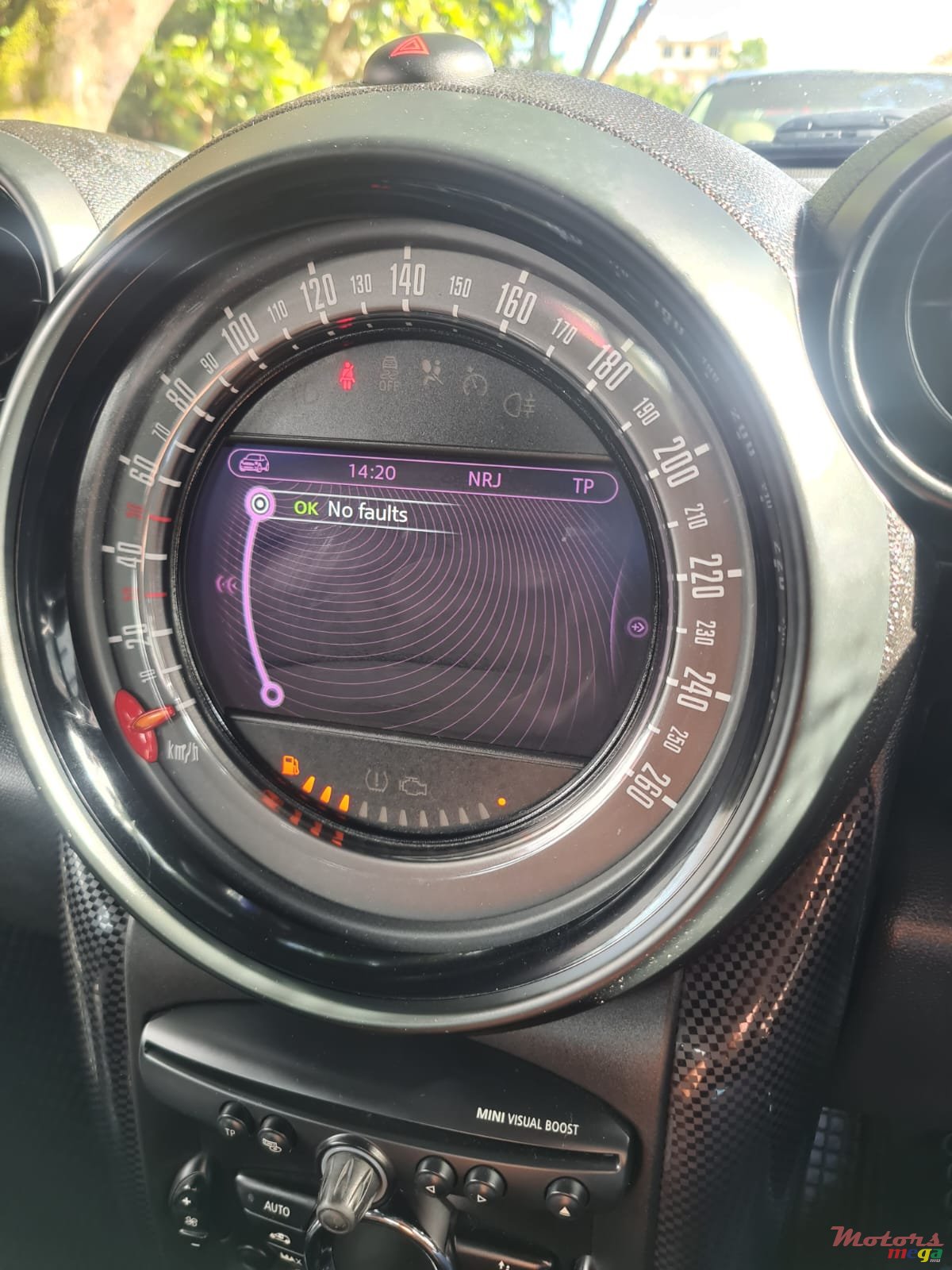 2015' MINI Cooper S photo #5