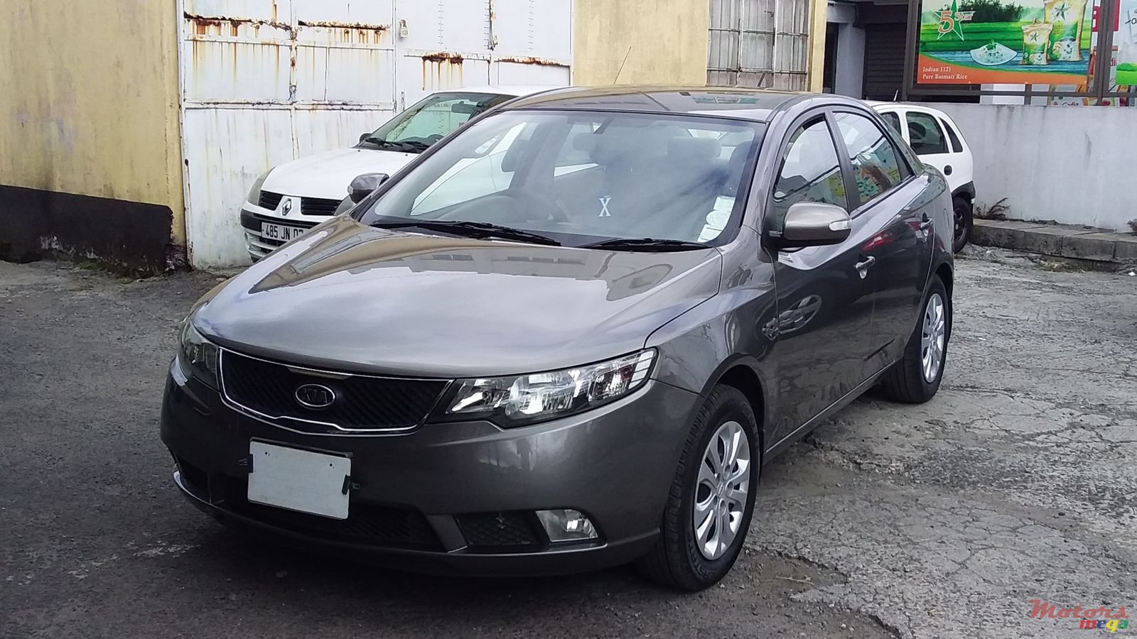2009' Kia Cerato photo #2