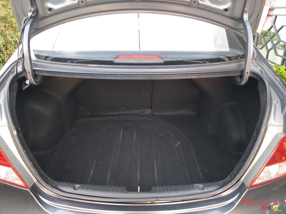 2012' Hyundai Accent 1.4L AUTOMATIC photo #5