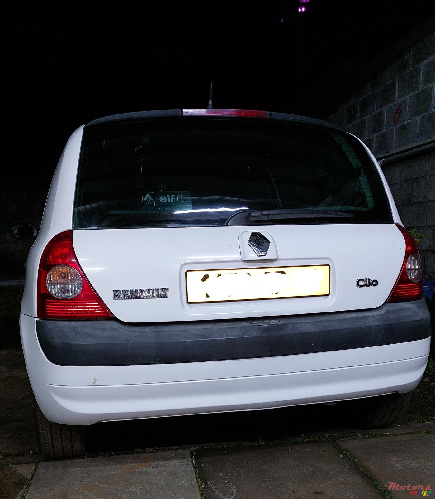 2004' Renault Clio Mk2 photo #3