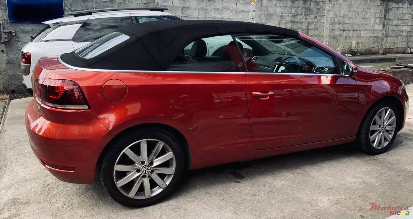 2012' Volkswagen Golf 1.4 Cabriolet photo #5