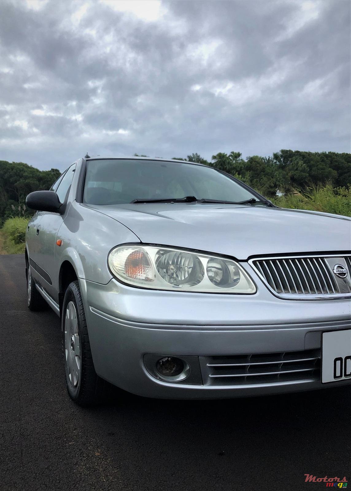 2006' Nissan Sunny photo #2