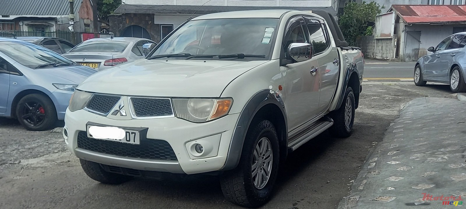 2007' Mitsubishi L 200 Sportero photo #1