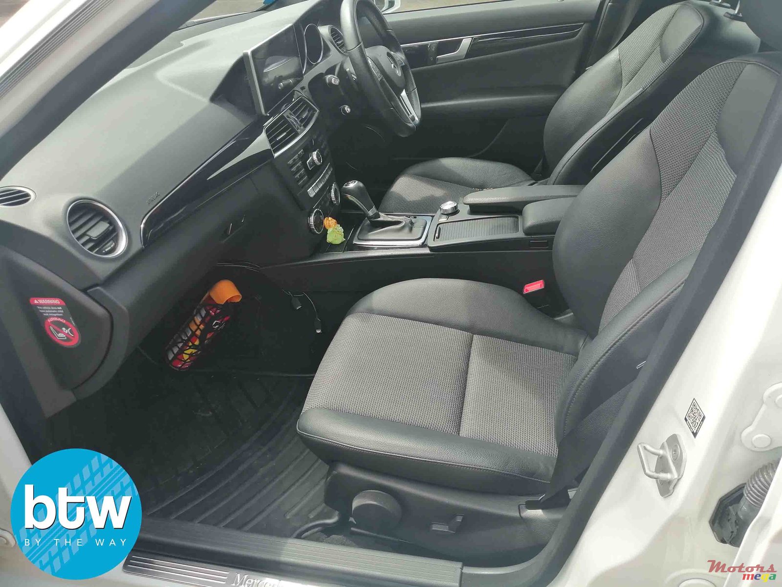 2014' Mercedes-Benz C-Class 180 AMG photo #4