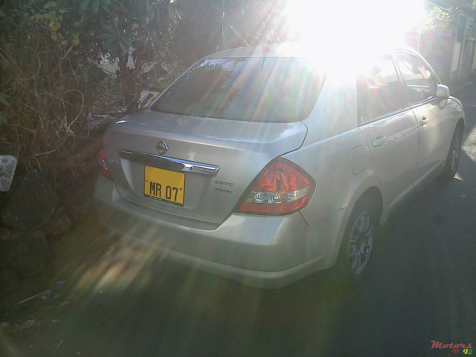 2007' Nissan Tiida photo #1