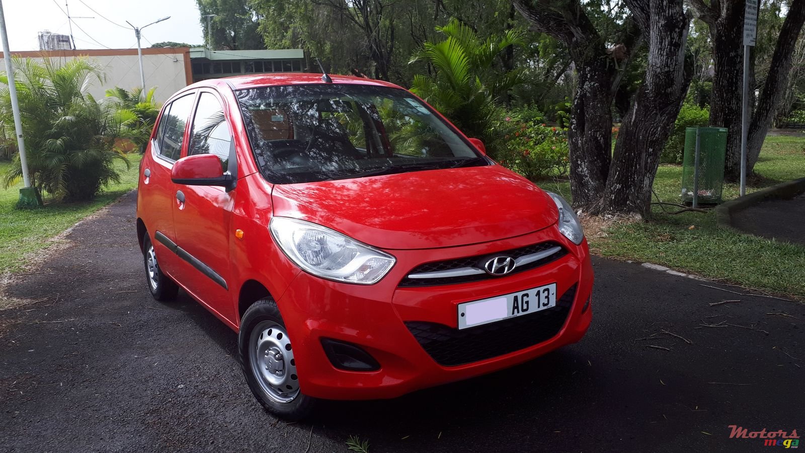 2013' Hyundai i10 photo #1