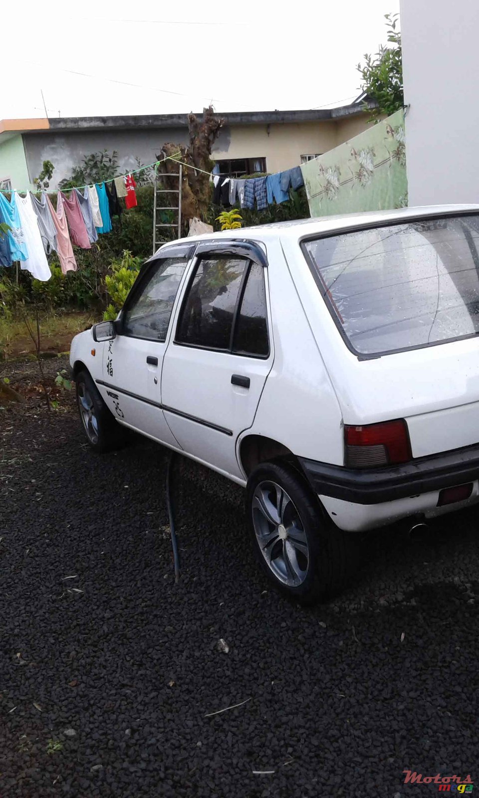1992' Peugeot 205 photo #3
