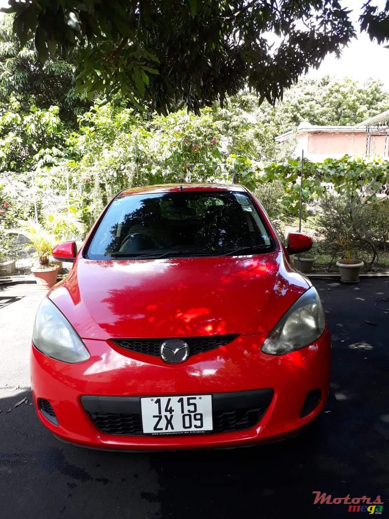 2009' Mazda Demio photo #1