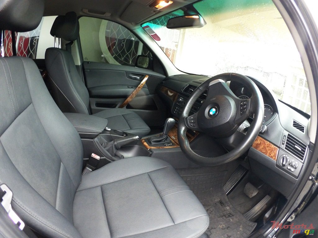 2010' BMW X3 Exclusive photo #3