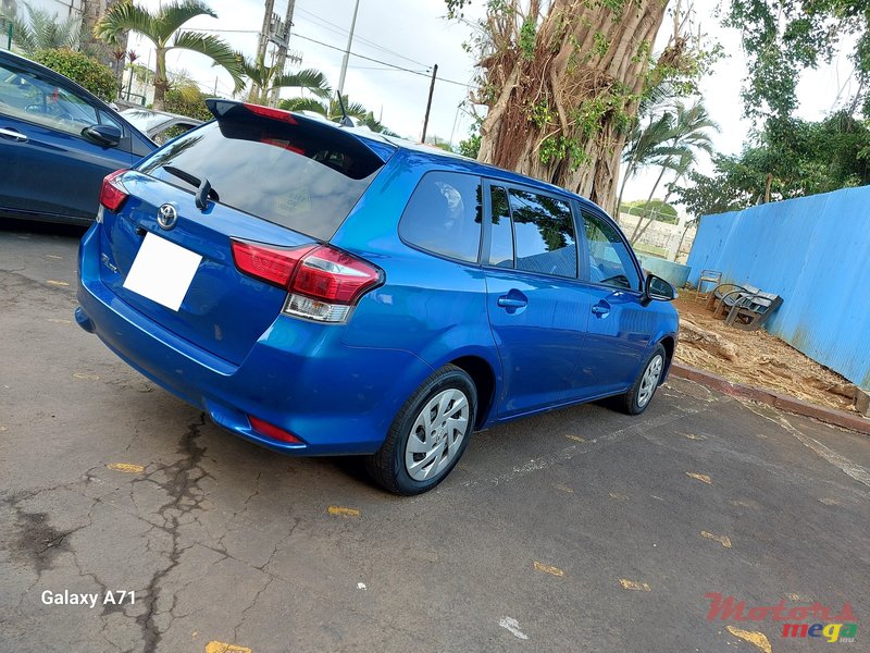 2019' Toyota Fielder 5Seater photo #2