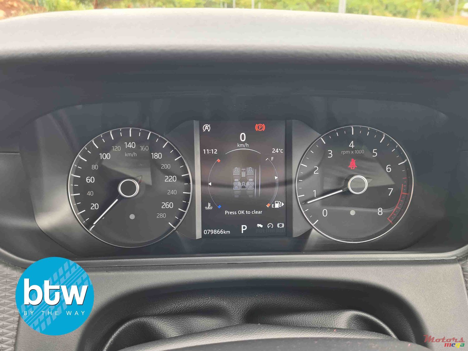 2018' Land Rover Range Rover photo #7