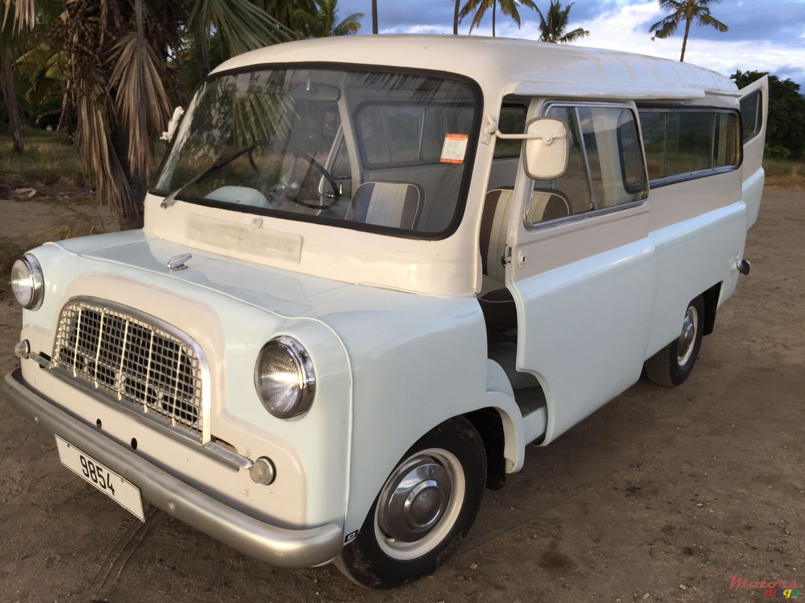 1970' Bedford vintage photo #2