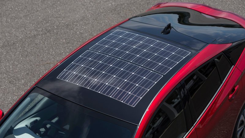 Panasonic is building the solar roof for Japan's Prius plug-in