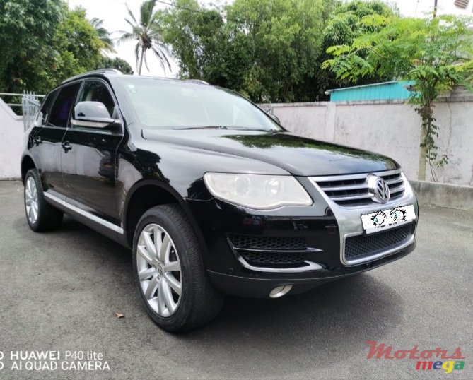 2010' Volkswagen Touareg Moteur V6 photo #2