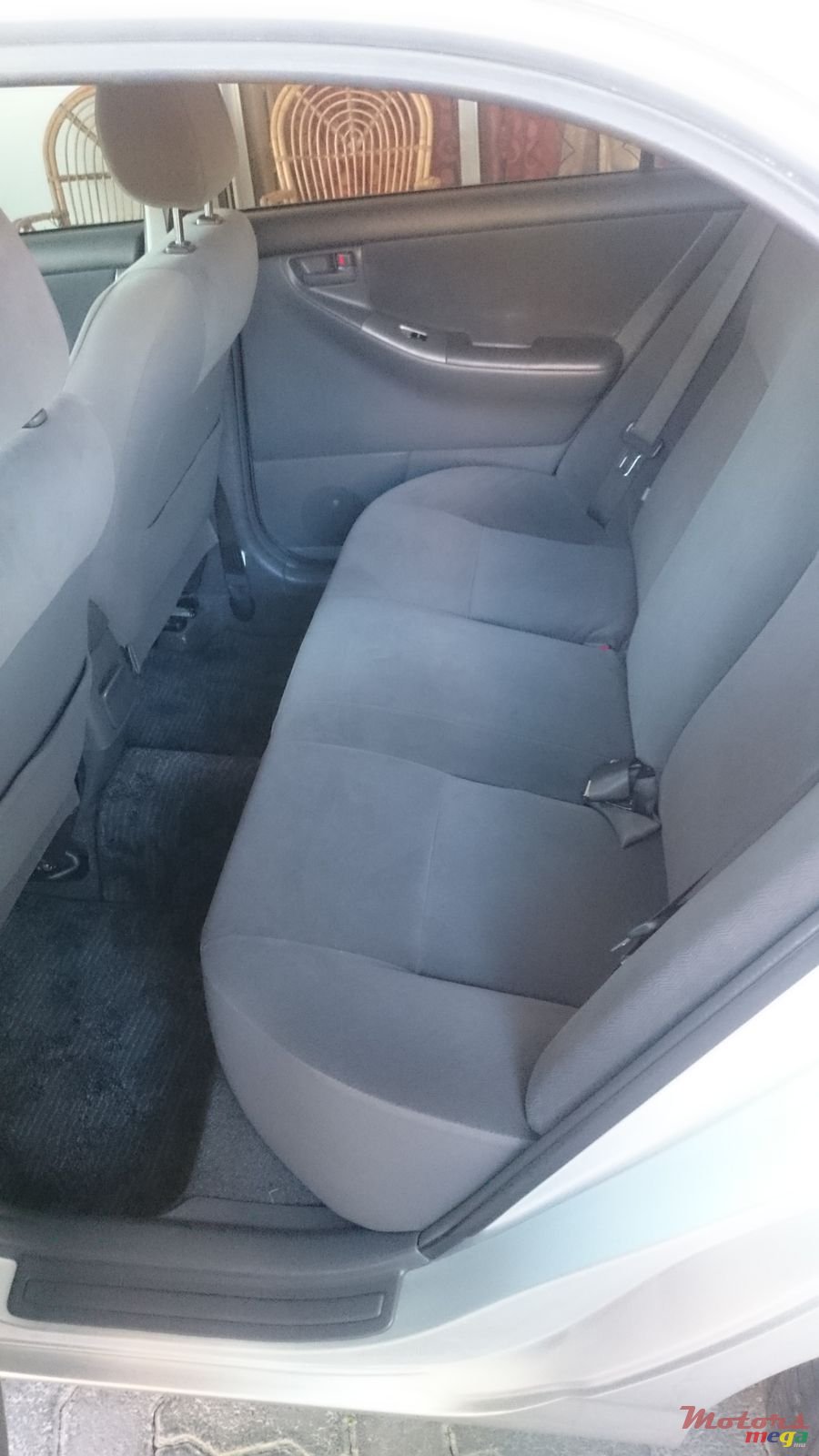 2005' Toyota Corolla NZE Grade X photo #7