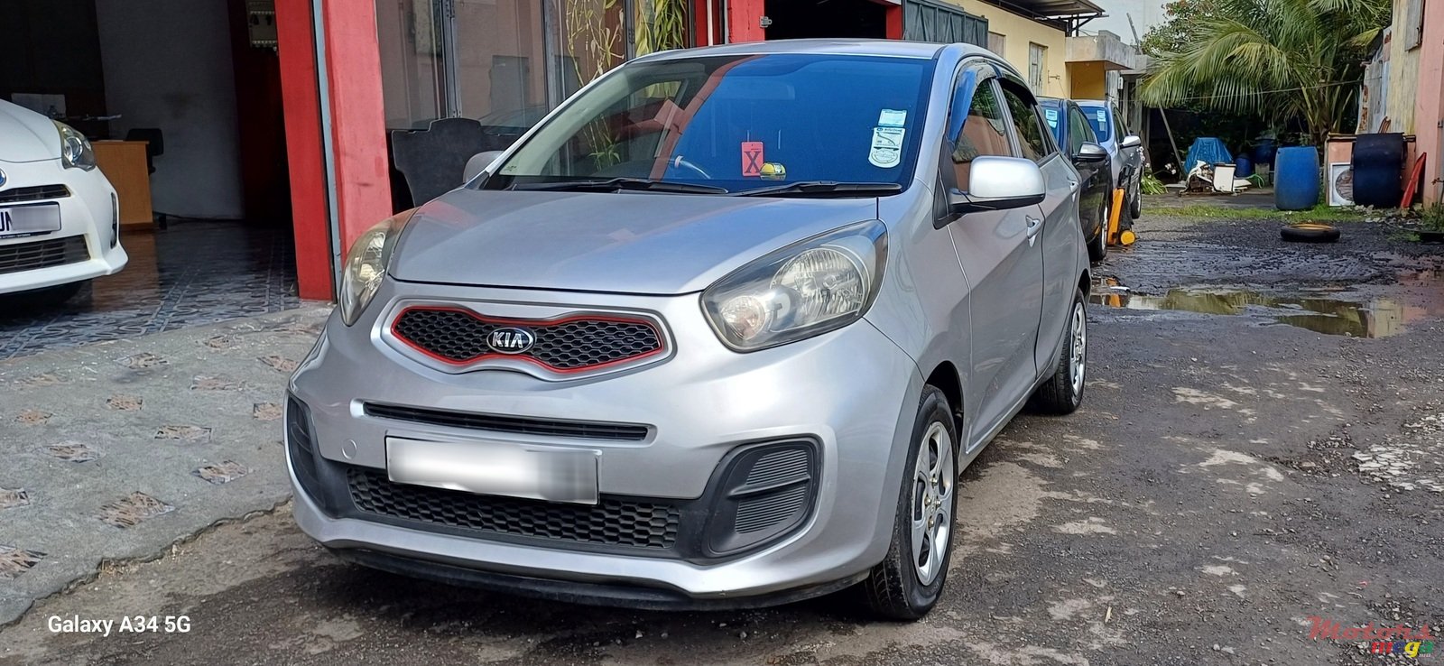 2015' Kia Picanto photo #2