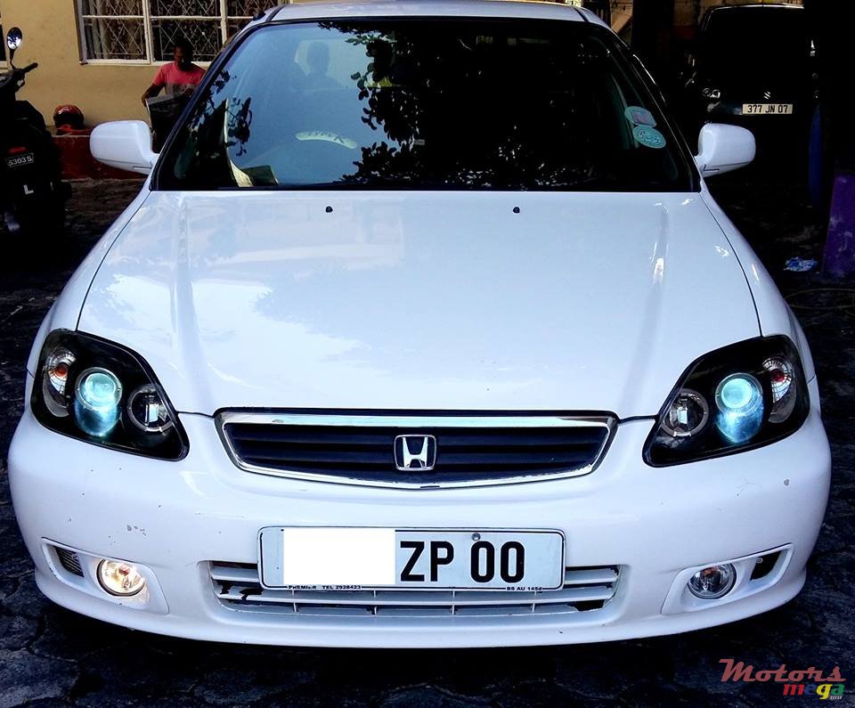 2000' Honda photo #1