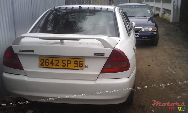 1996' Mitsubishi photo #3