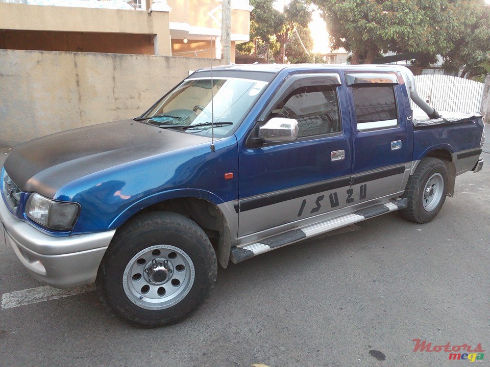 1998' Isuzu i-280 photo #1