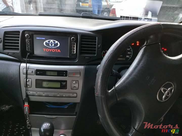 2004' Toyota Corolla FEILDER G-EDITION photo #3