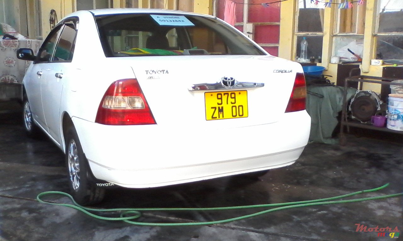 2000' Toyota Corolla photo #1