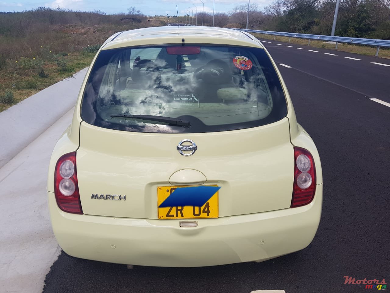 2004' Nissan March photo #1