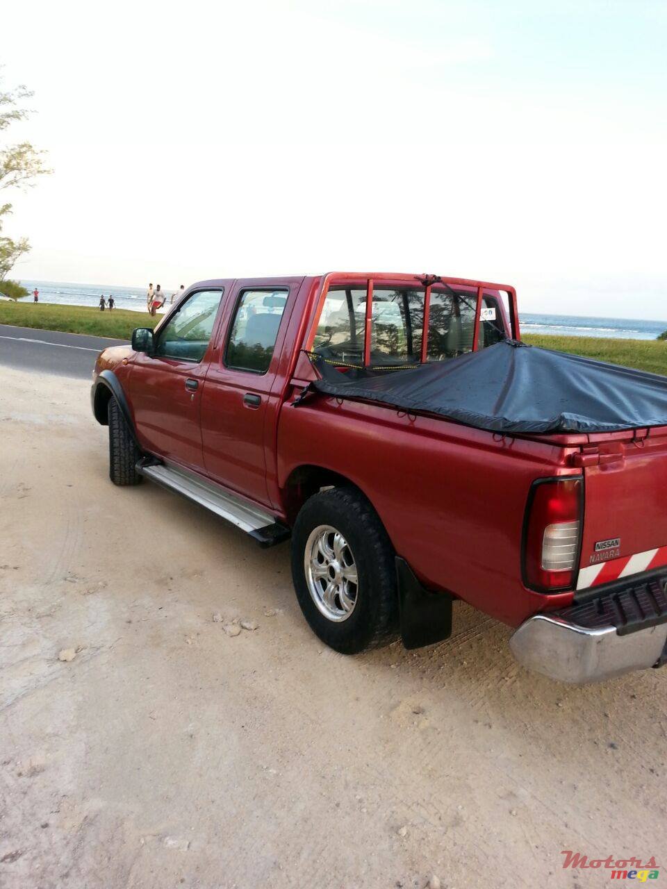 2008' Nissan Navara photo #2