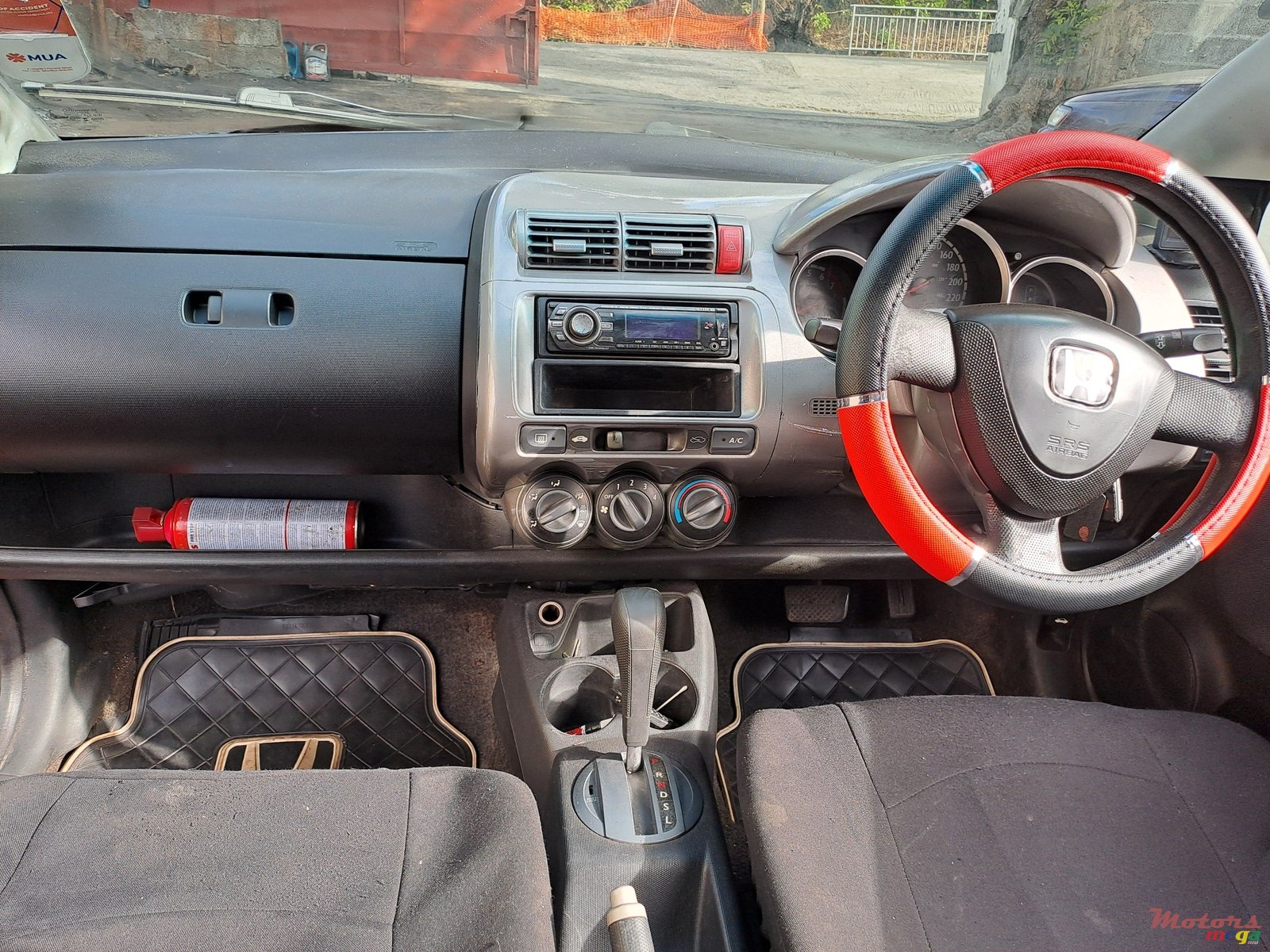 2004' Honda Jazz photo #5