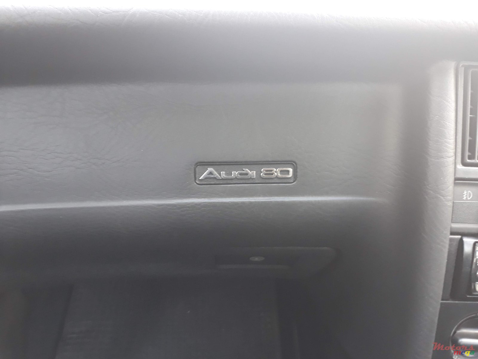 1995' Audi 80 photo #2