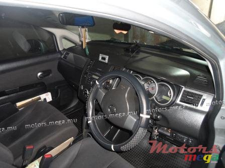 2007' Nissan Latio photo #9