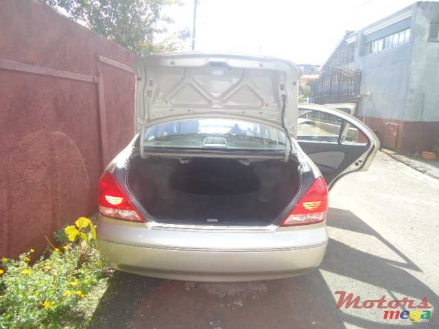 2009' Nissan Sunny photo #6