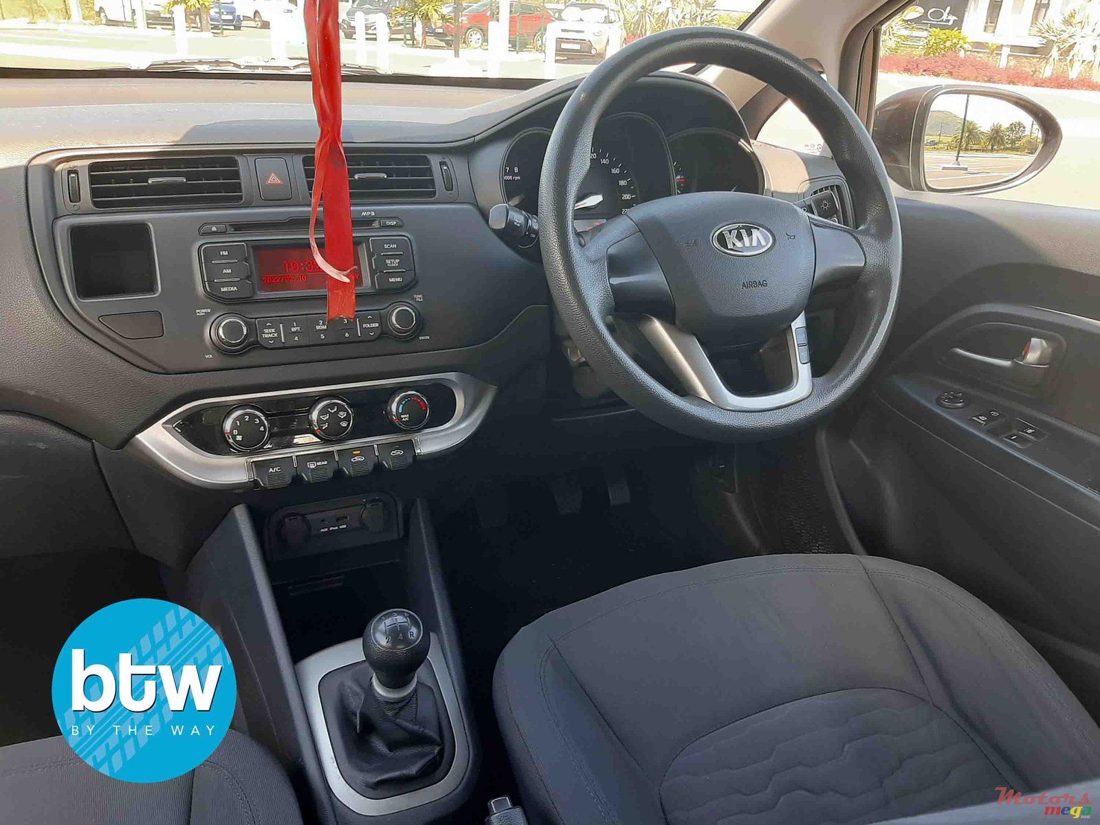 2014' Kia Rio photo #6