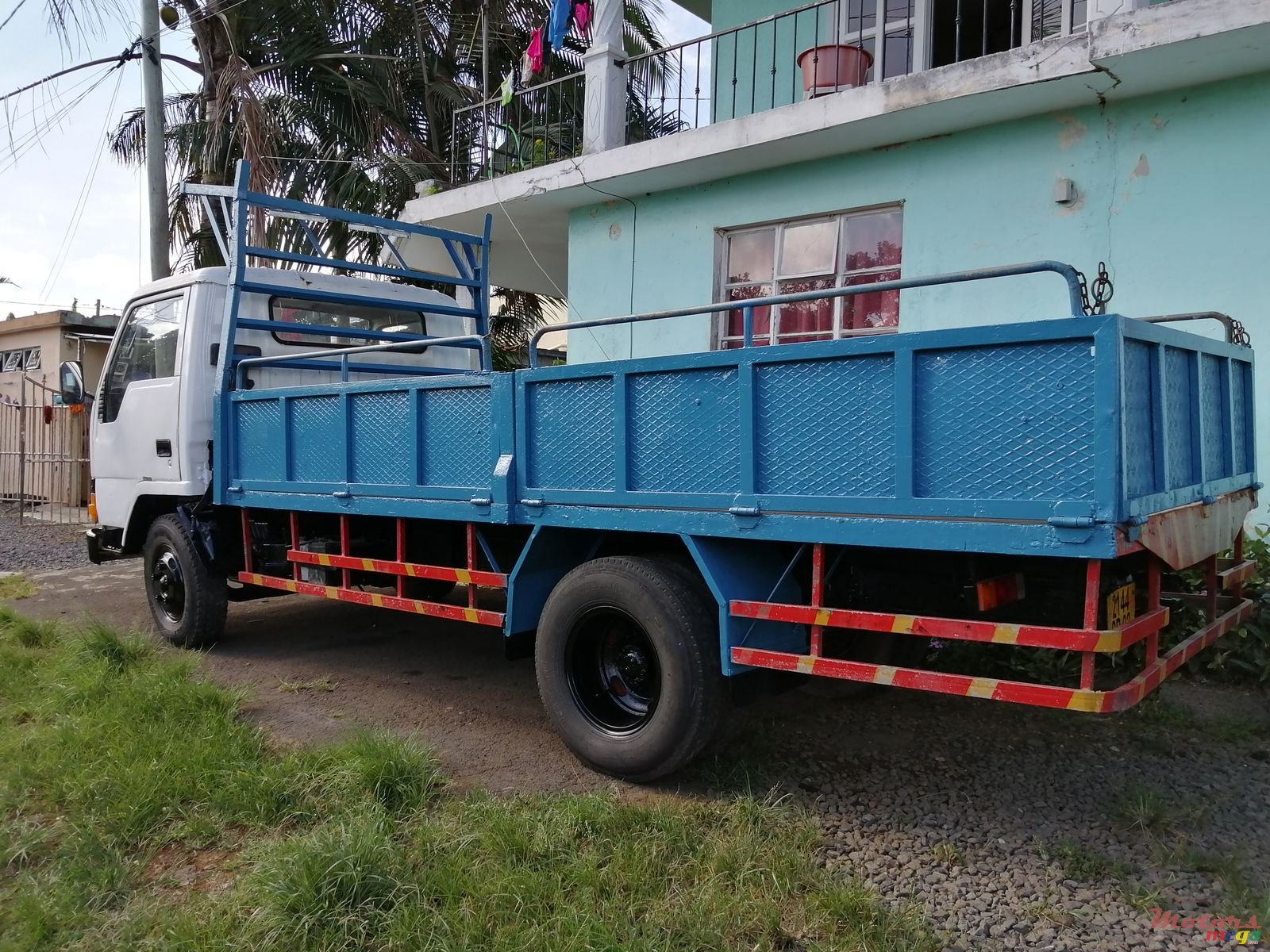 1992' Mitsubishi photo #2