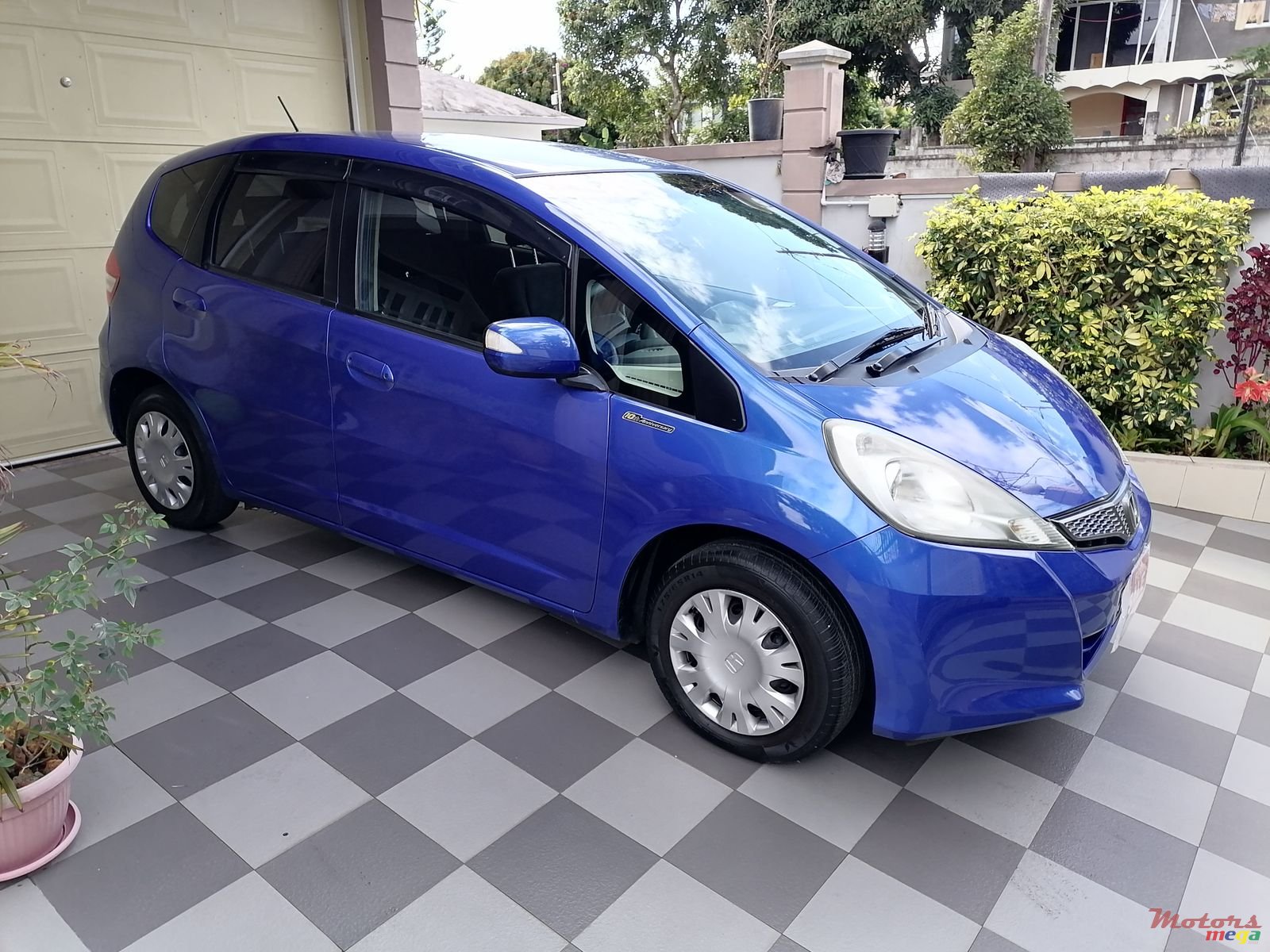 2011' Honda Fit photo #4