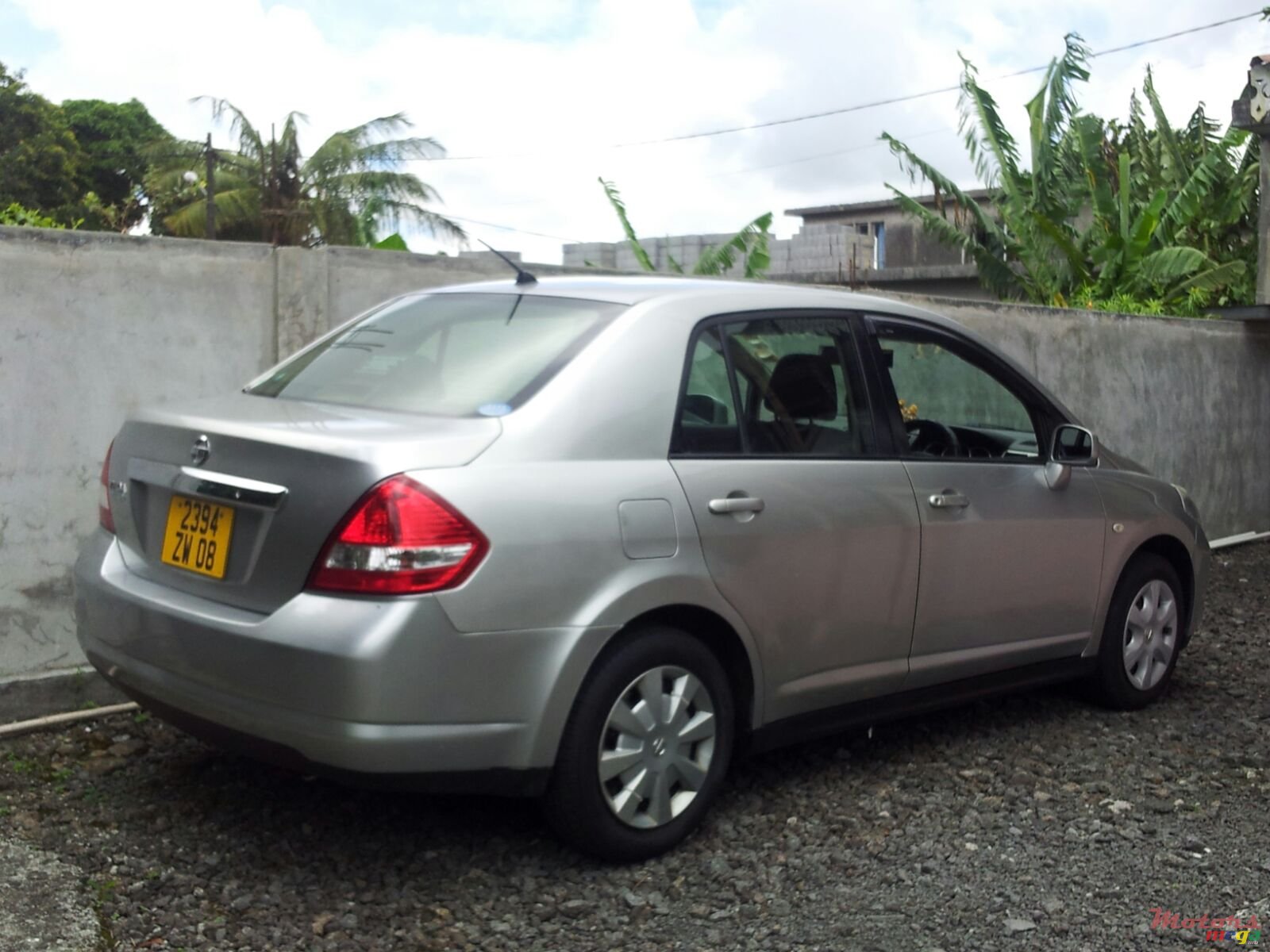 2008' Nissan Tiida photo #2