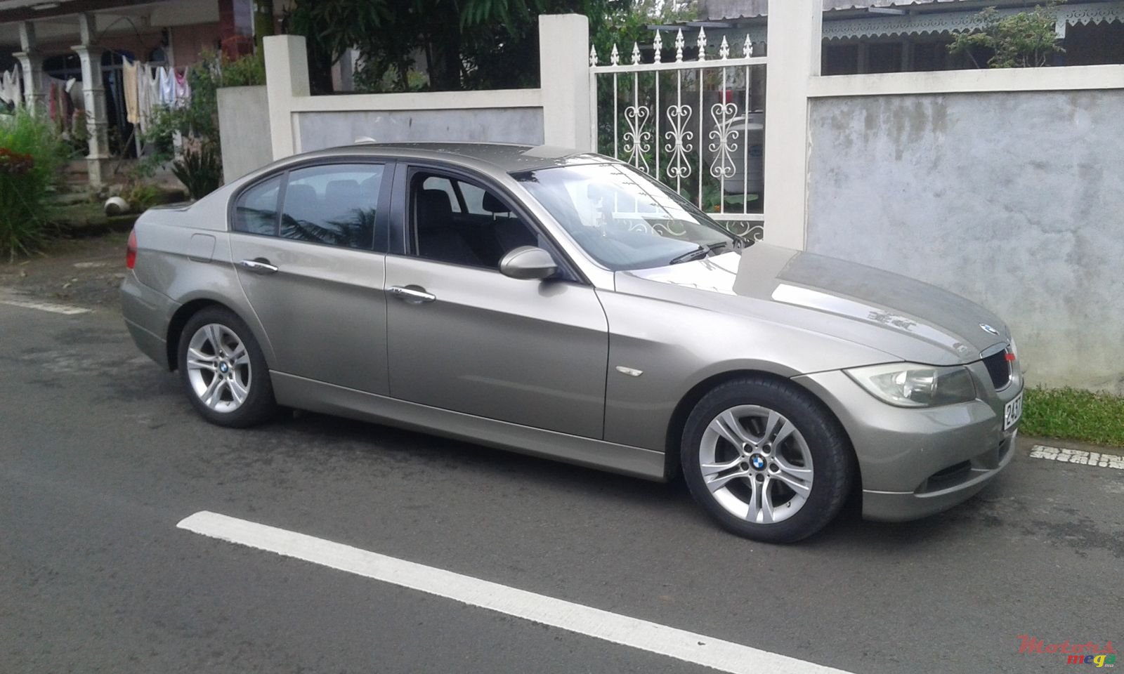 2008' BMW 3 Series photo #2