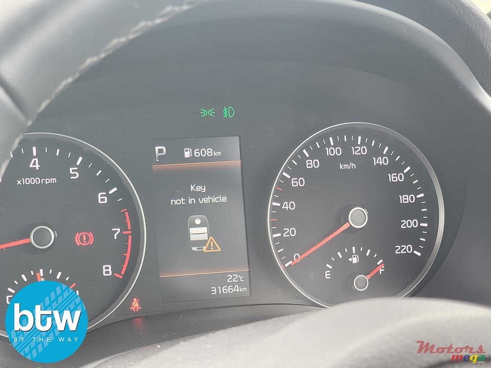 2022' Kia Rio photo #7