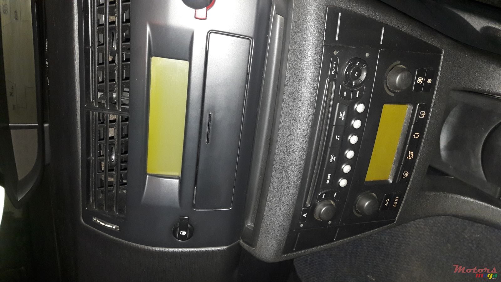 2005' Citroen C4 photo #3