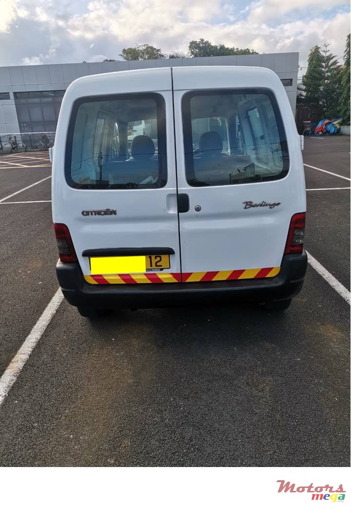 2012' Citroen Berlingo photo #2