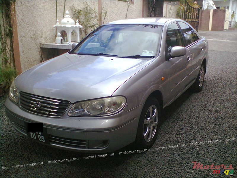 2005' Nissan photo #5