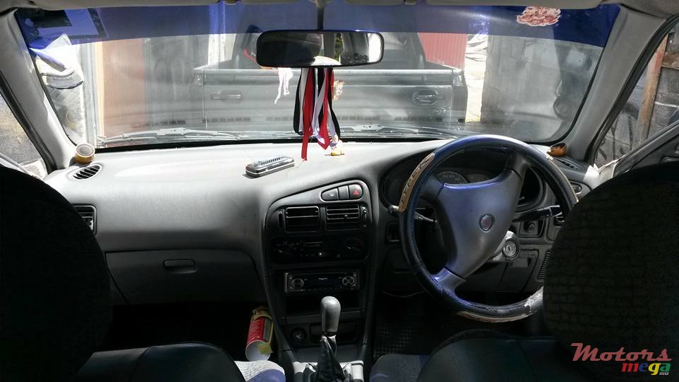 1992' Mitsubishi Lancer photo #4