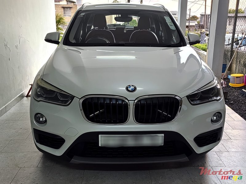 2016' BMW X1 photo #1