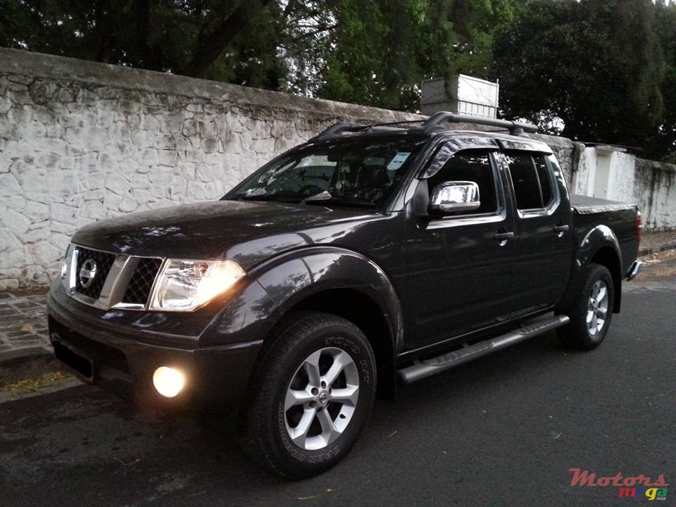 2008' Nissan Navara photo #2