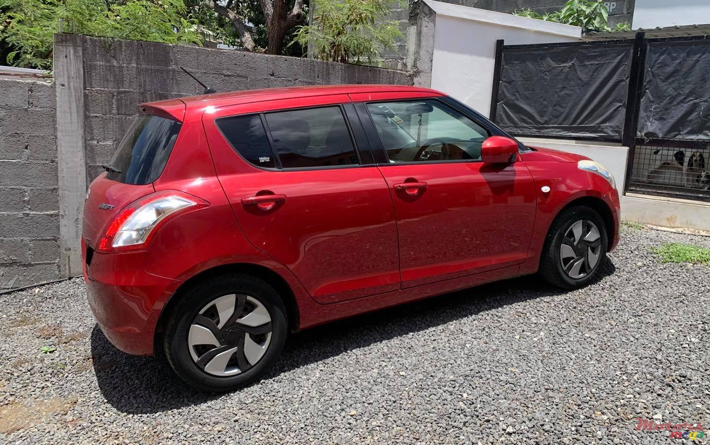 2013' Suzuki Swift 1.2 photo #4