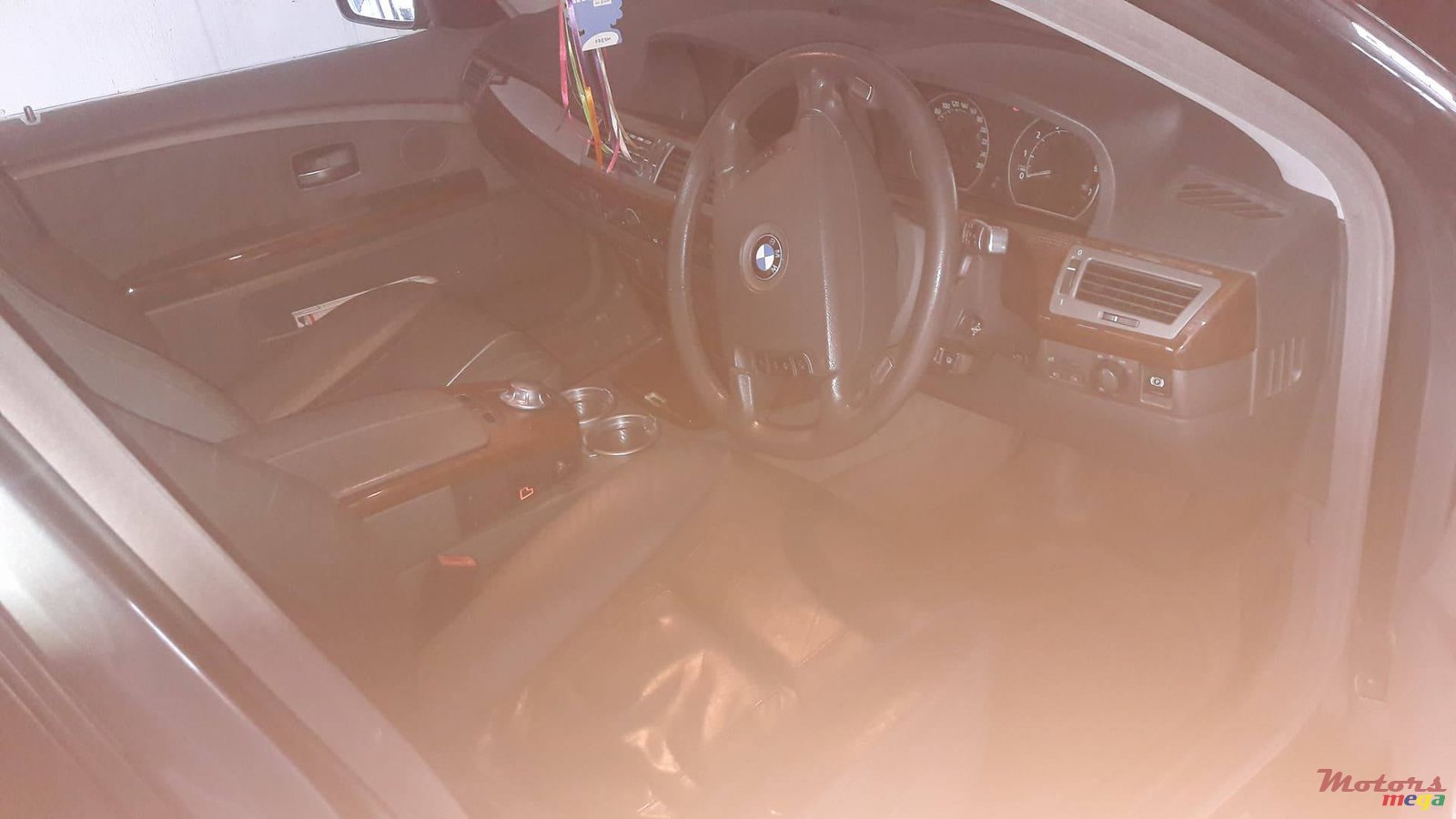 2002' BMW 735 photo #4