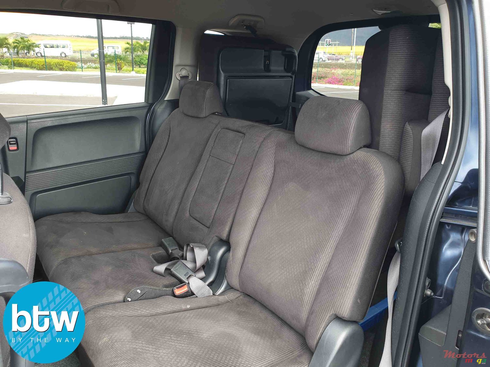 2011' Honda photo #5