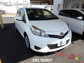 2013' Toyota Vitz photo #1