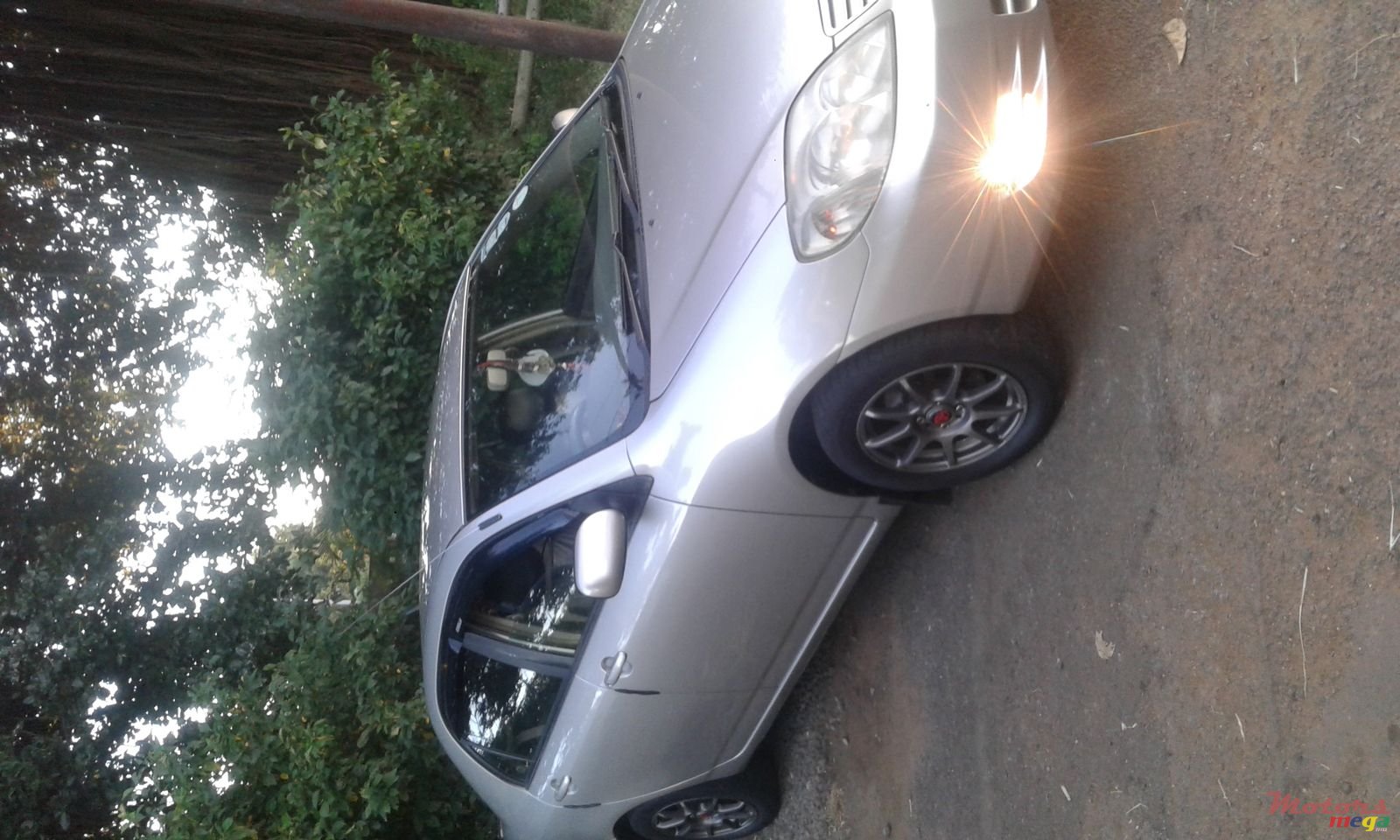 2002' Toyota Corolla photo #2