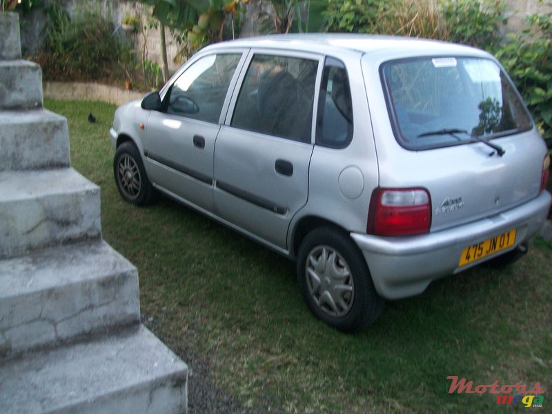 2001' Suzuki Alto photo #1